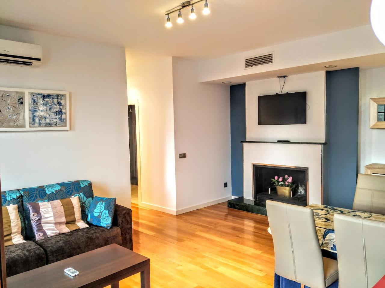 Apartamentos Sol Hospital Santiago Убеда Экстерьер фото