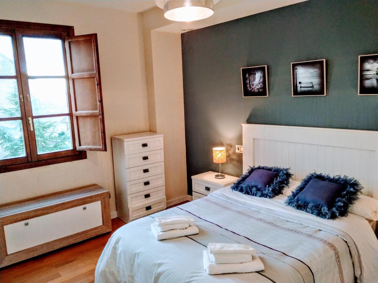 Apartamentos Sol Hospital Santiago Убеда Экстерьер фото