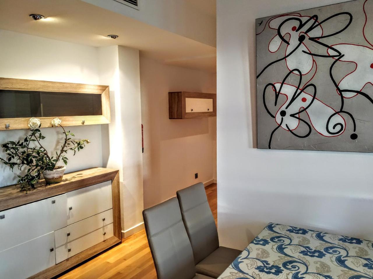 Apartamentos Sol Hospital Santiago Убеда Экстерьер фото